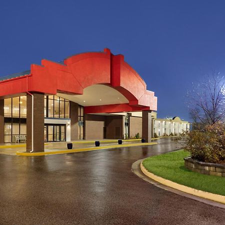 Americinn By Wyndham Grand Rapids Airport North Cascade Екстер'єр фото