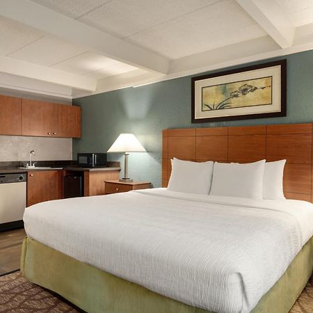 Americinn By Wyndham Grand Rapids Airport North Cascade Екстер'єр фото