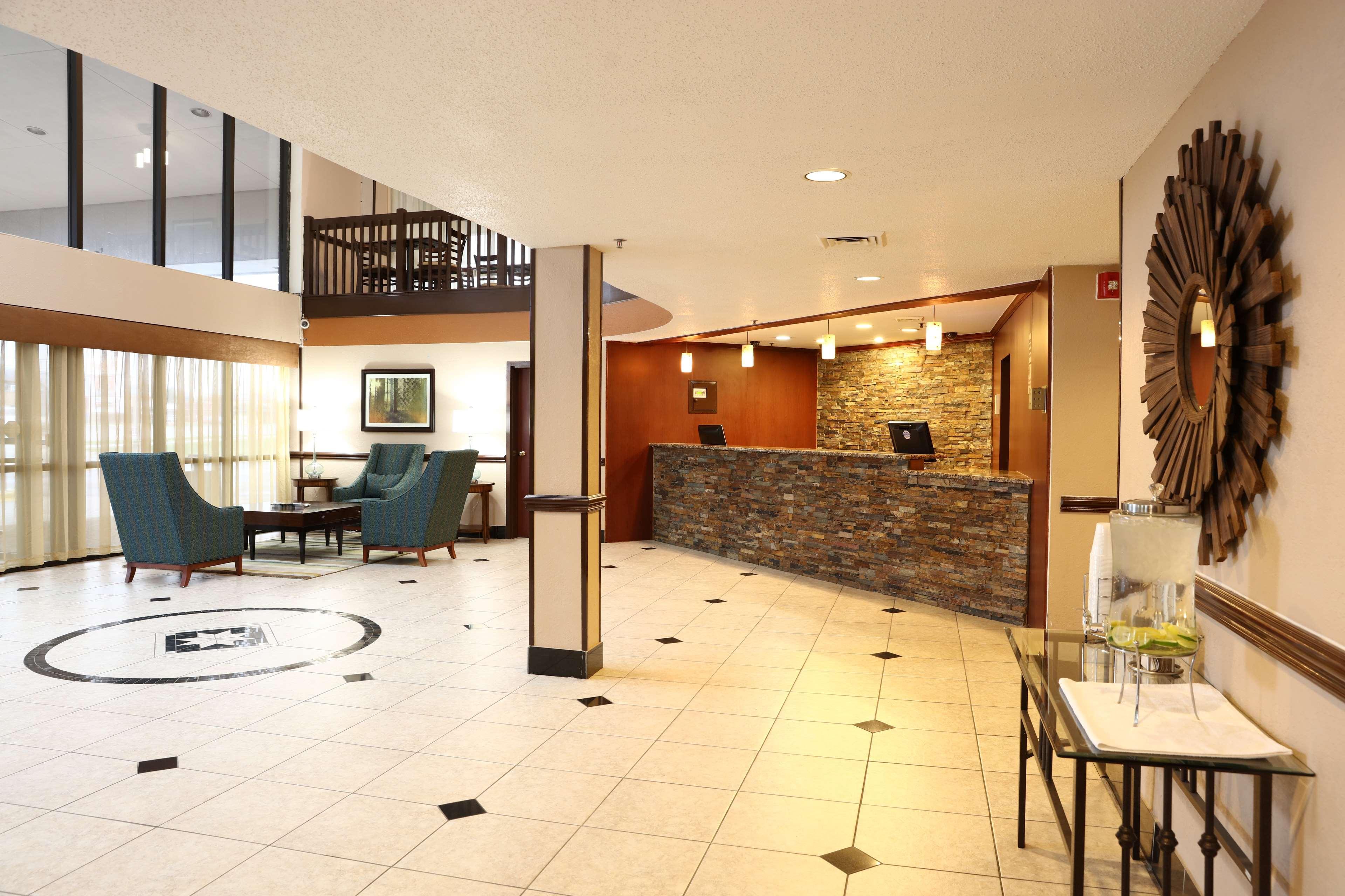 Americinn By Wyndham Grand Rapids Airport North Cascade Екстер'єр фото