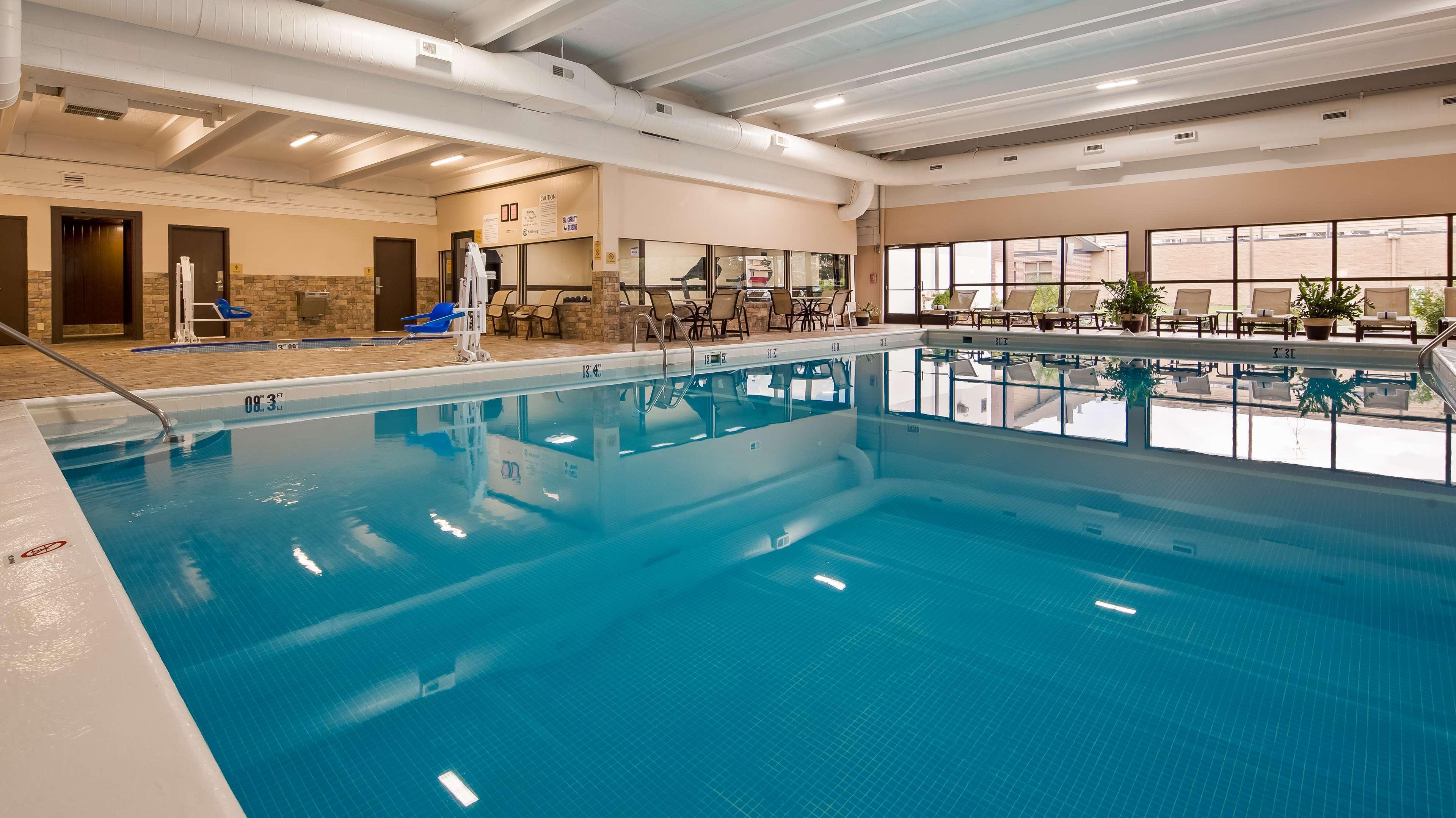 Americinn By Wyndham Grand Rapids Airport North Cascade Екстер'єр фото