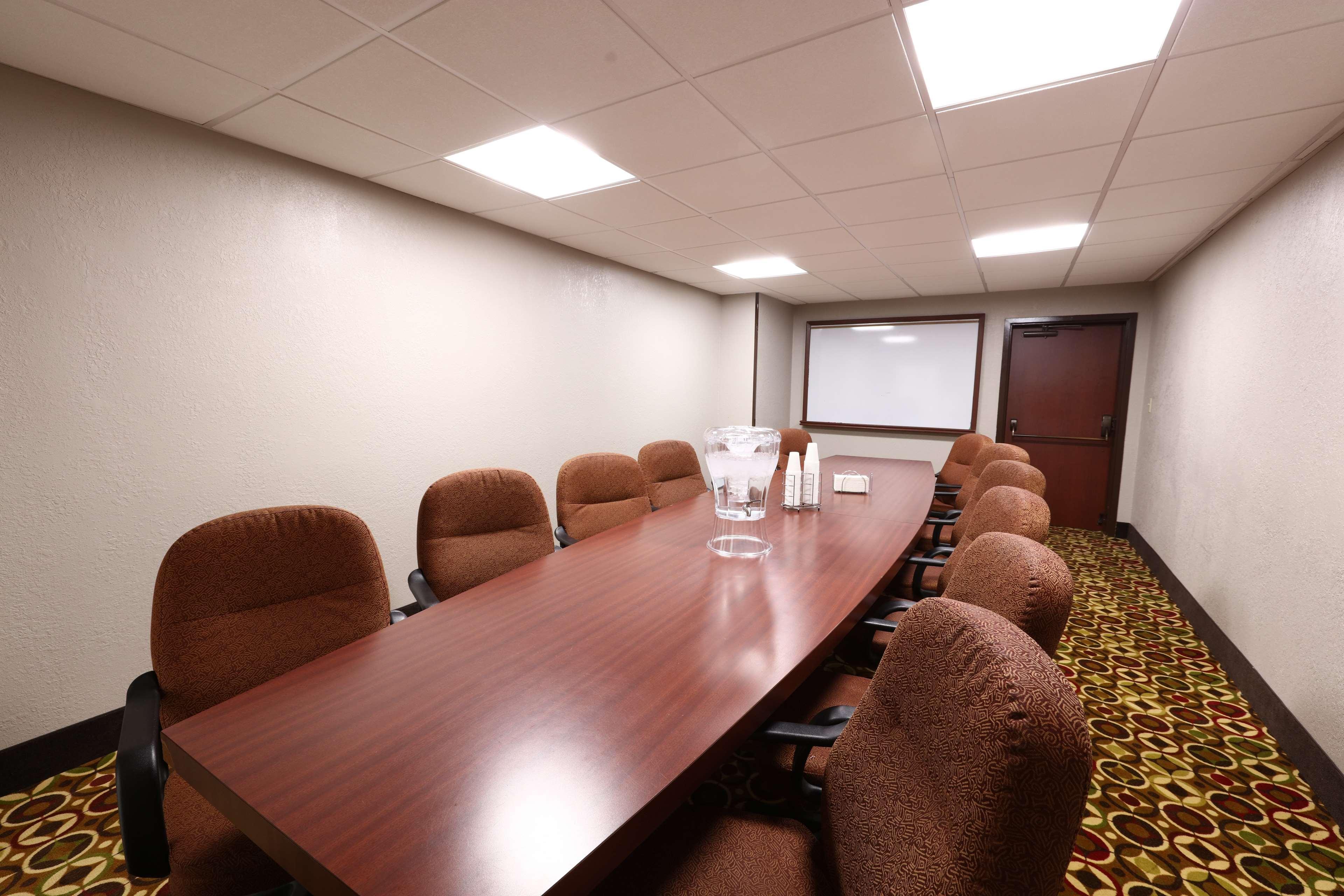 Americinn By Wyndham Grand Rapids Airport North Cascade Екстер'єр фото