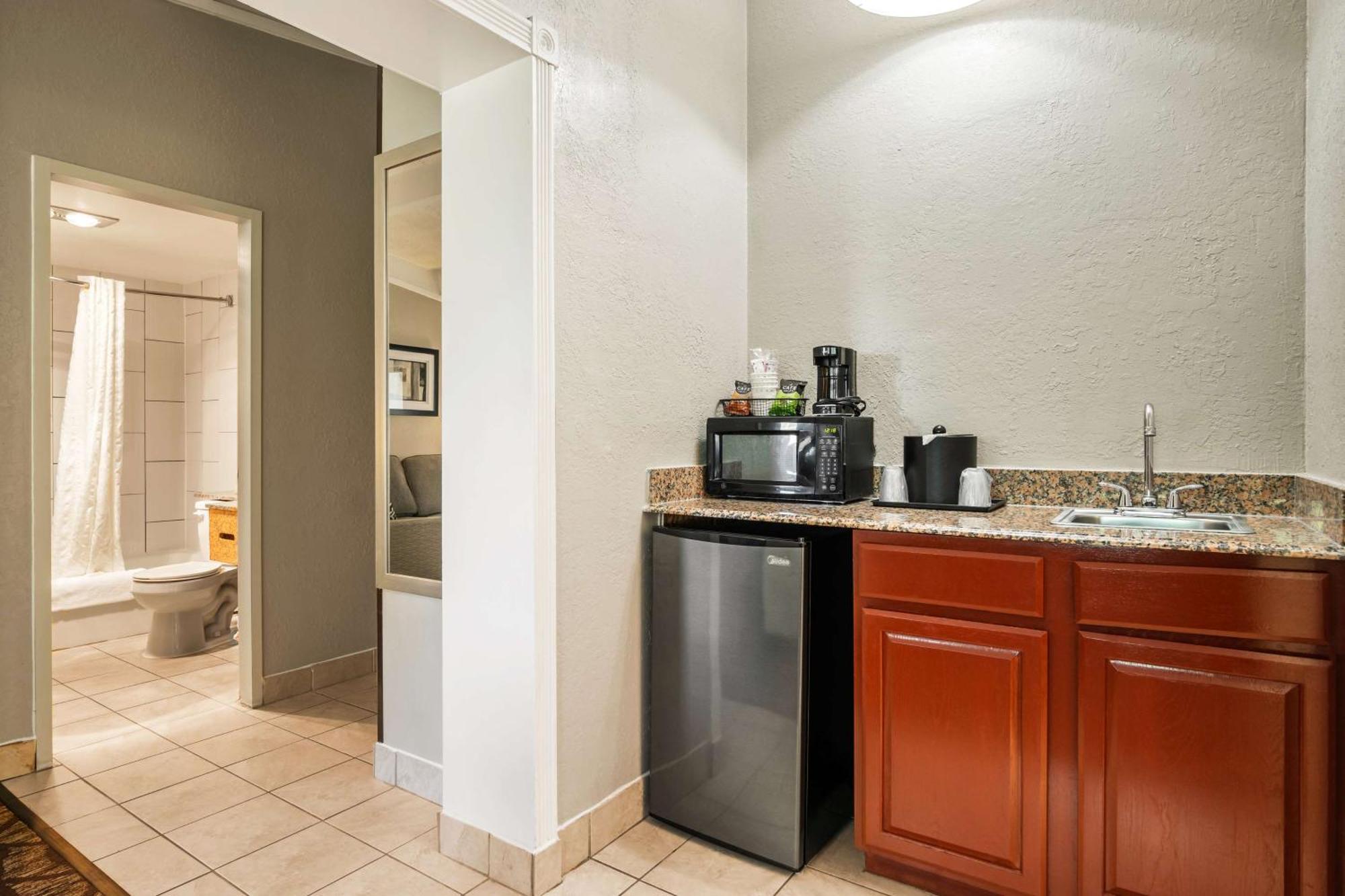 Americinn By Wyndham Grand Rapids Airport North Cascade Екстер'єр фото