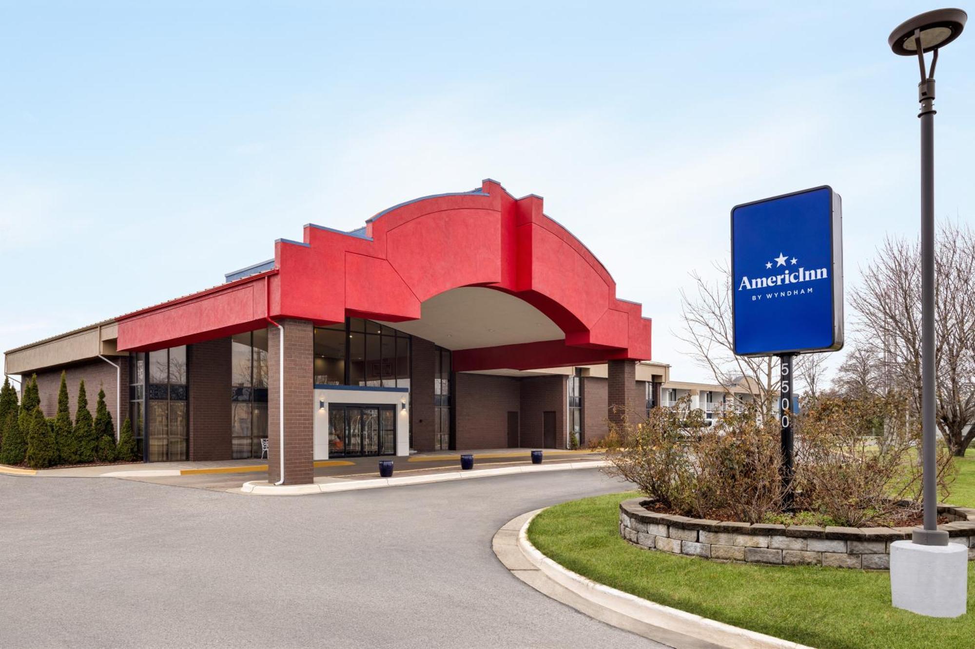 Americinn By Wyndham Grand Rapids Airport North Cascade Екстер'єр фото